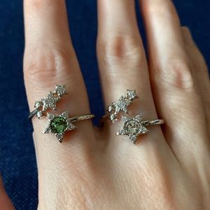 Charmed Aroma star ring set of two
